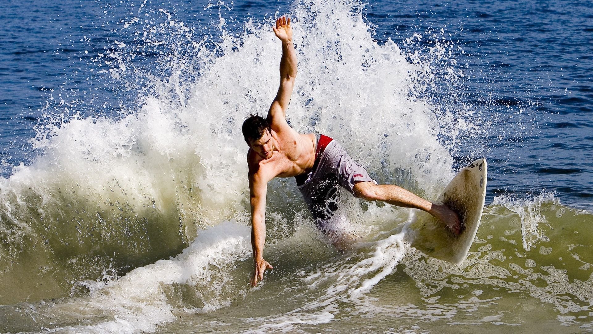 多位年轻选手进入决赛阶段