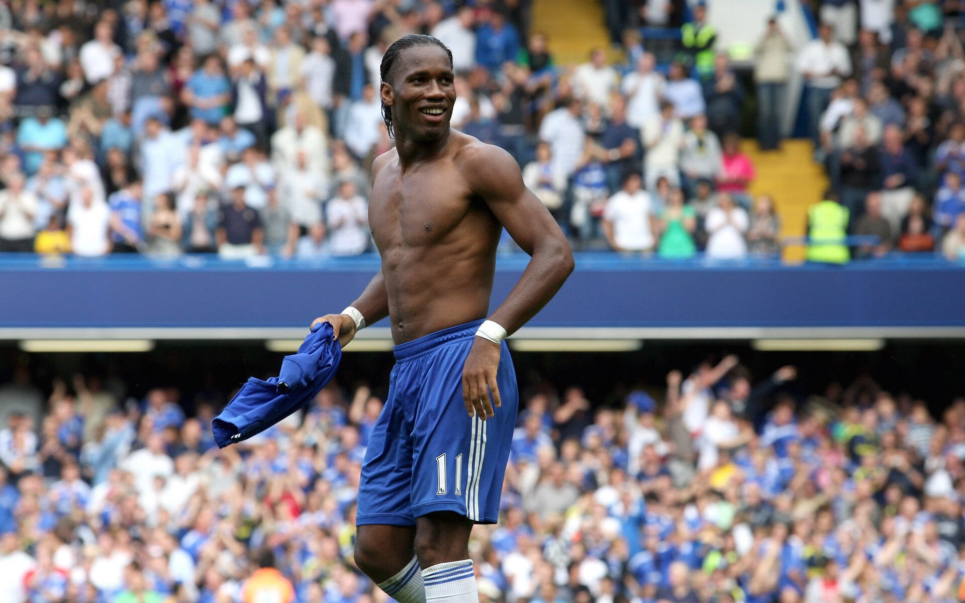 栈道越野跑+瑜伽放松组合赛 完赛即进入静态伸展环节